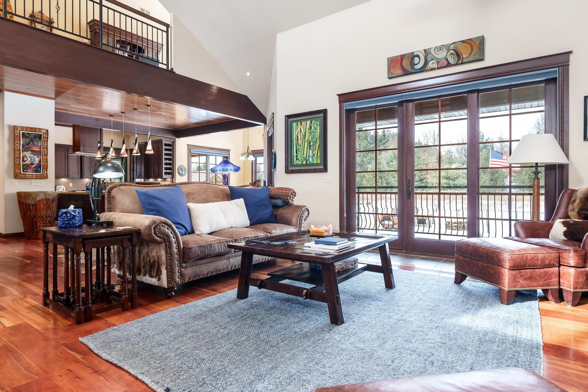 Rockford, Illinois 61102, United States, 4 Bedrooms Bedrooms, ,5 BathroomsBathrooms,Residential,Active,77147