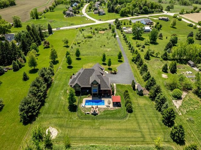 Rockford, Illinois 61102, United States, 4 Bedrooms Bedrooms, ,5 BathroomsBathrooms,Residential,Active,77147