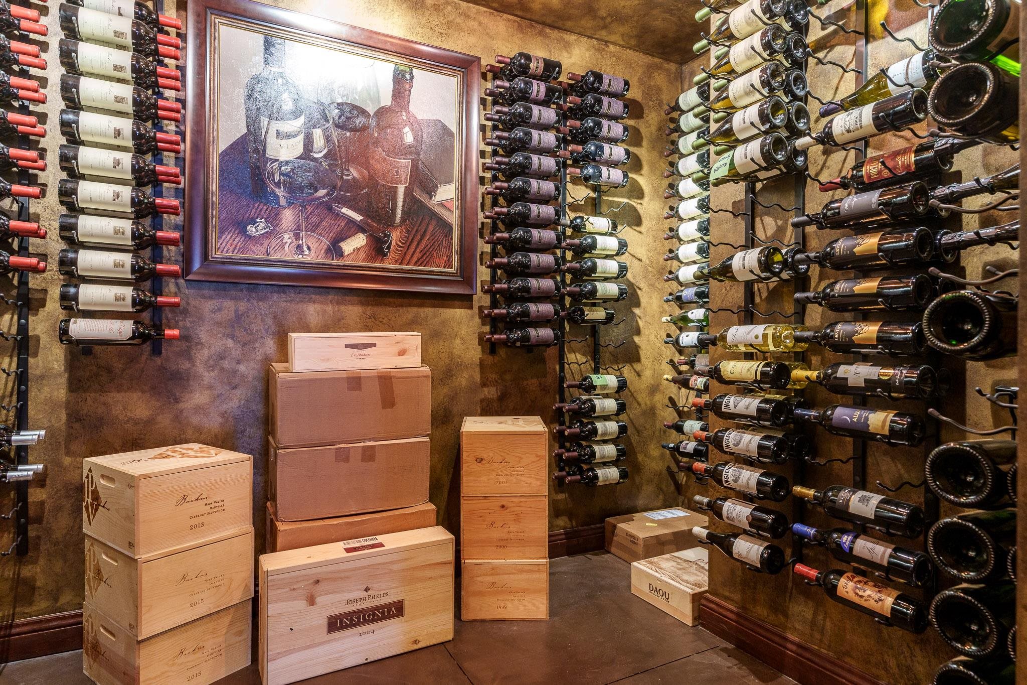 Rockford, Illinois 61102, United States, 4 Bedrooms Bedrooms, ,5 BathroomsBathrooms,Residential,Active,77147