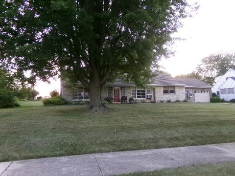 Homes For Sale - 1104 Benson Blvd. Blvd<br/> FREEPORT, IL 61032