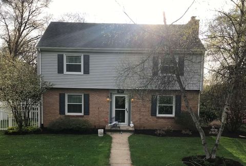 Homes For Sale - 1924 Kings Highway<br/> ROCKFORD, IL 61107