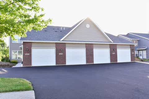 Condo For Sale - 6337 Oak Crest Lane<br/> Winnebago County, LOVES PARK, IL 61111