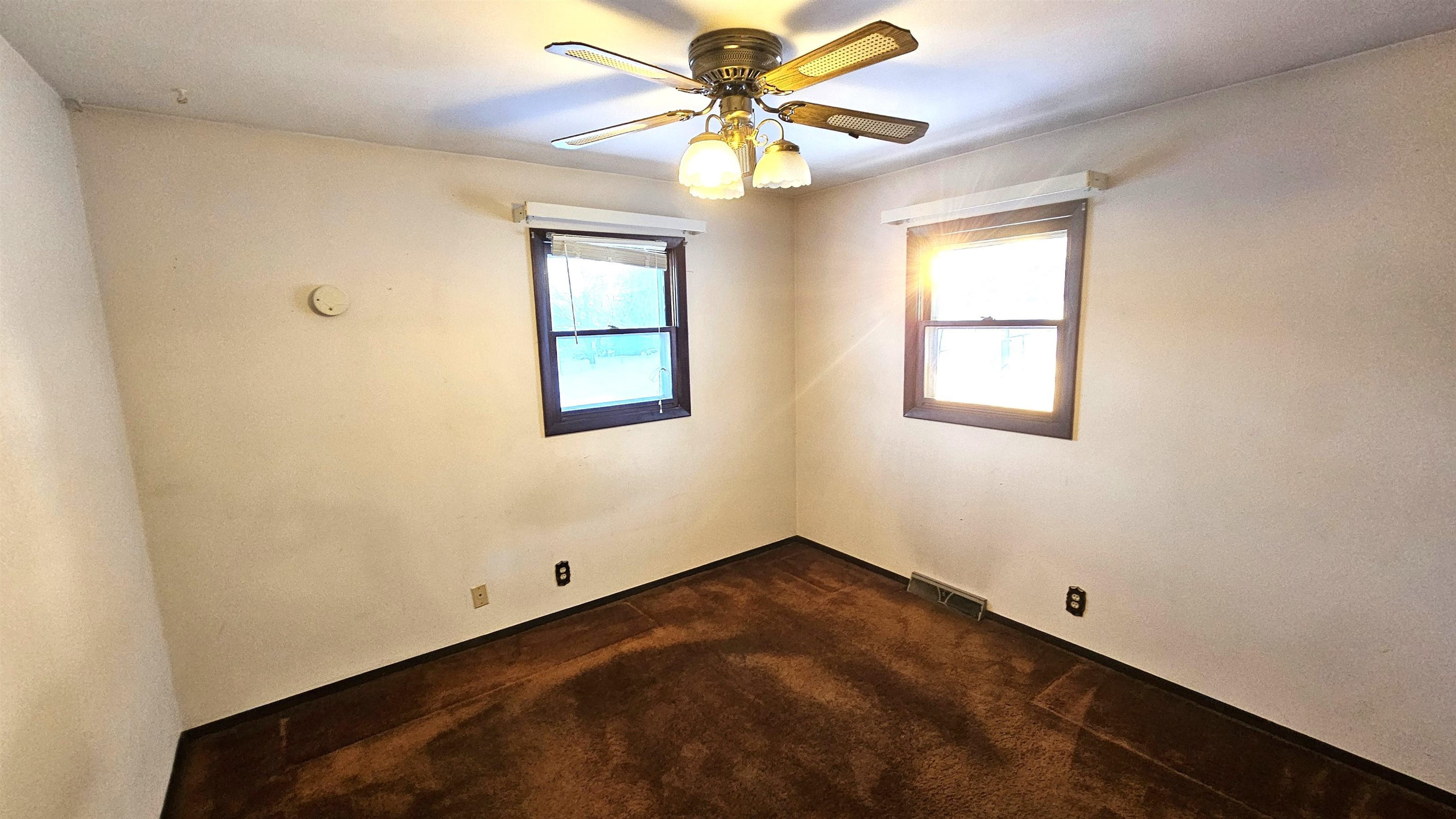 Rockford, Illinois 61109, United States, 3 Bedrooms Bedrooms, ,1 BathroomBathrooms,Residential,Active,251709