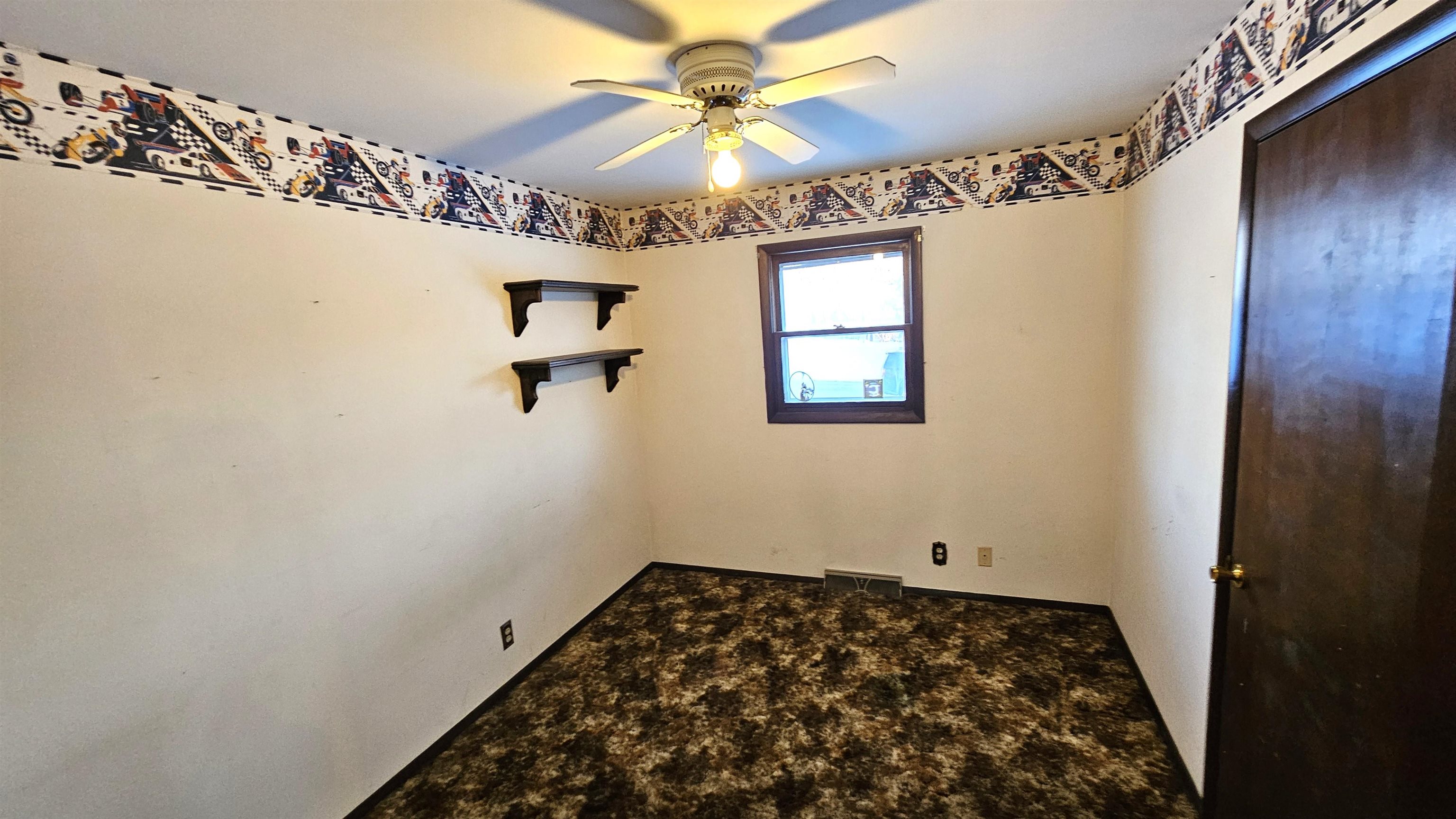 Rockford, Illinois 61109, United States, 3 Bedrooms Bedrooms, ,1 BathroomBathrooms,Residential,Active,251709