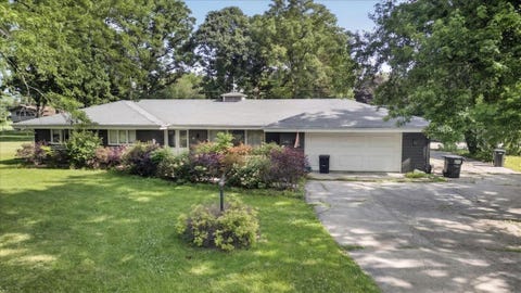 Homes For Sale - 4115 Stage Coach Trail<br/> ROCKFORD, IL 61101