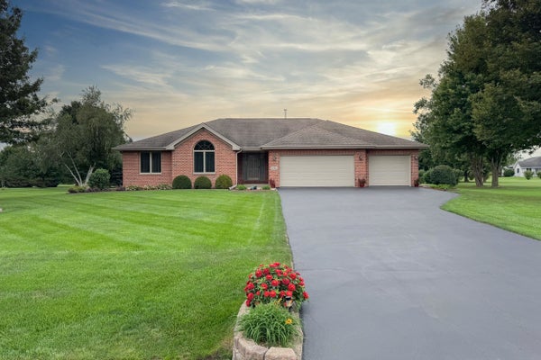 3421 COBBLESTONE LN, BELVIDERE, IL 61008 - Image b568d2b5cd360e12e37fde0af6d6f7c1/3929561585