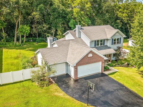 Homes For Sale - 6937 N Summit Drive<br/> BYRON, IL 61010