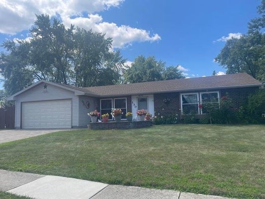 130 STONEHURST DR, ELGIN, IL 60120 - Image b695ff44418096522866e5cccaaef4bc/337291561
