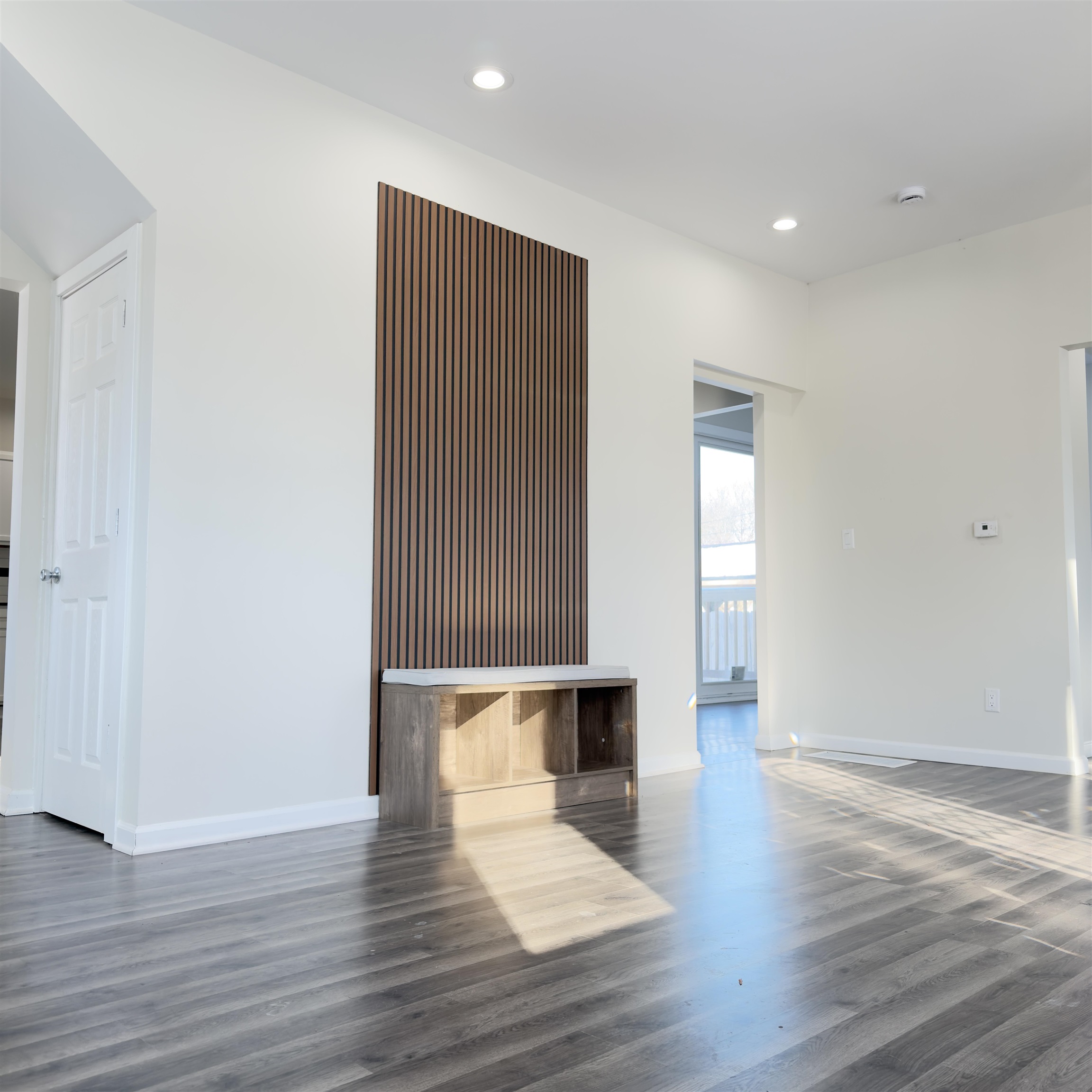 407 Allen St - Photo 2