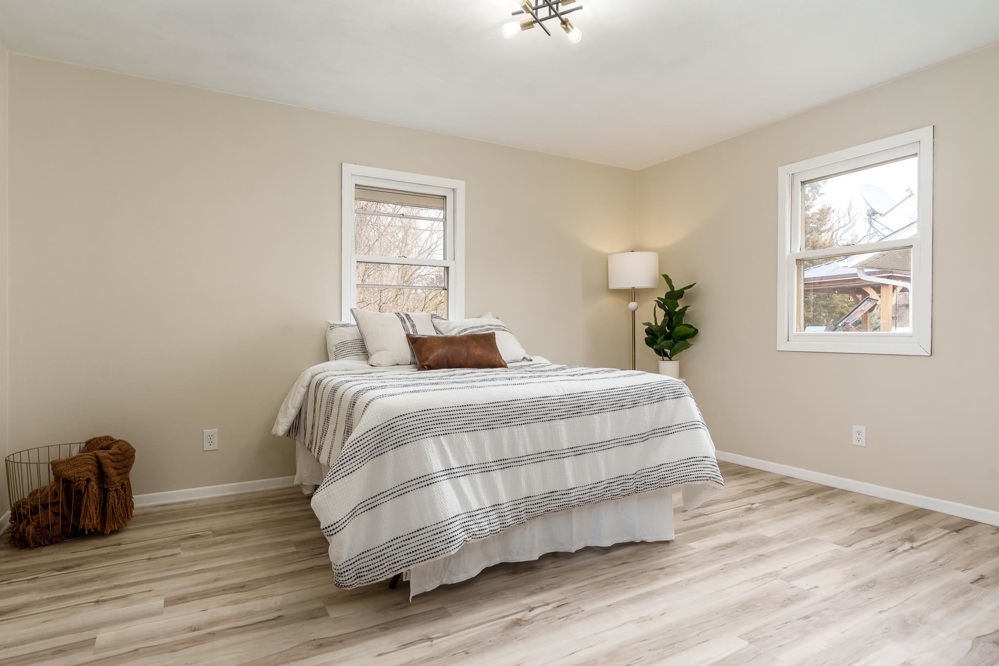 Rockford, Illinois 61114, United States, 3 Bedrooms Bedrooms, ,2 BathroomsBathrooms,Residential,Active,107587