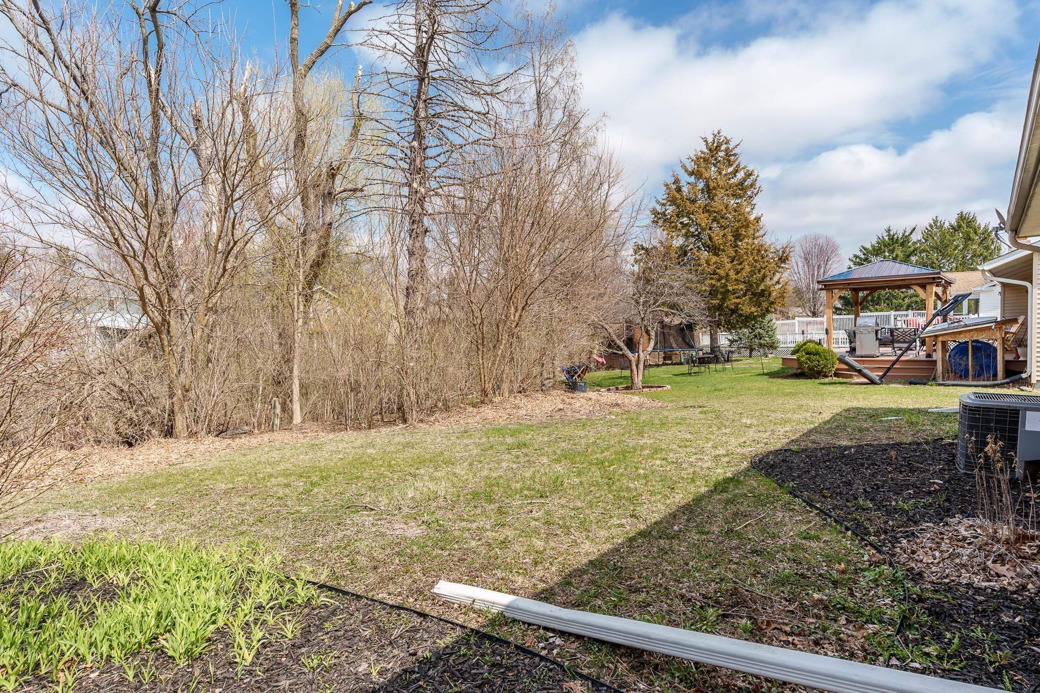 Rockford, Illinois 61114, United States, 3 Bedrooms Bedrooms, ,2 BathroomsBathrooms,Residential,Active,107587