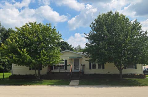 Mobile Home For Sale - 5727 Butternut Drive<br/> MACHESNEY PARK, IL 61115