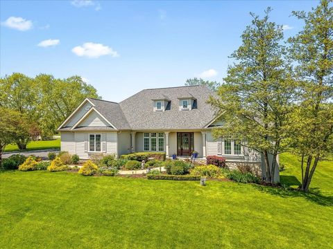 Homes For Sale - 12224 Brandon Court<br/> CALEDONIA, IL 61011