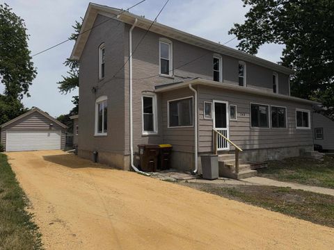 Homes For Sale - 143 Gladys Court<br/> Boone County, BELVIDERE, IL 61008