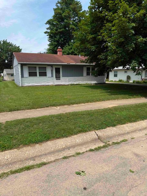 Homes For Sale - 310 N Stewart Drive<br/> Stephenson County, FREEPORT, IL 61032