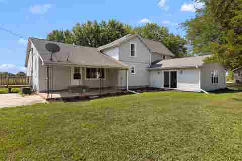 Homes For Sale - 16108 Anderson Road<br/> Winnebago County, PECATONICA, IL 61063