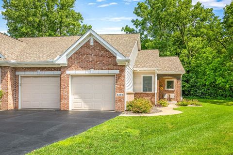 Condo For Sale - 6364 Parks Edge Drive<br/> Winnebago County, LOVES PARK, IL 61111