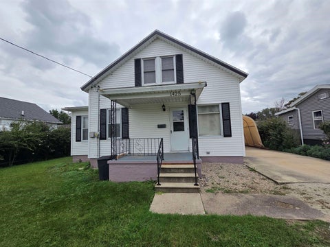 Homes For Sale - 1425 Phelps Street<br/> OTTAWA, IL 61350