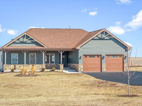 Homes For Sale - 14483 Montague Road<br/> WINNEBAGO, IL 61088