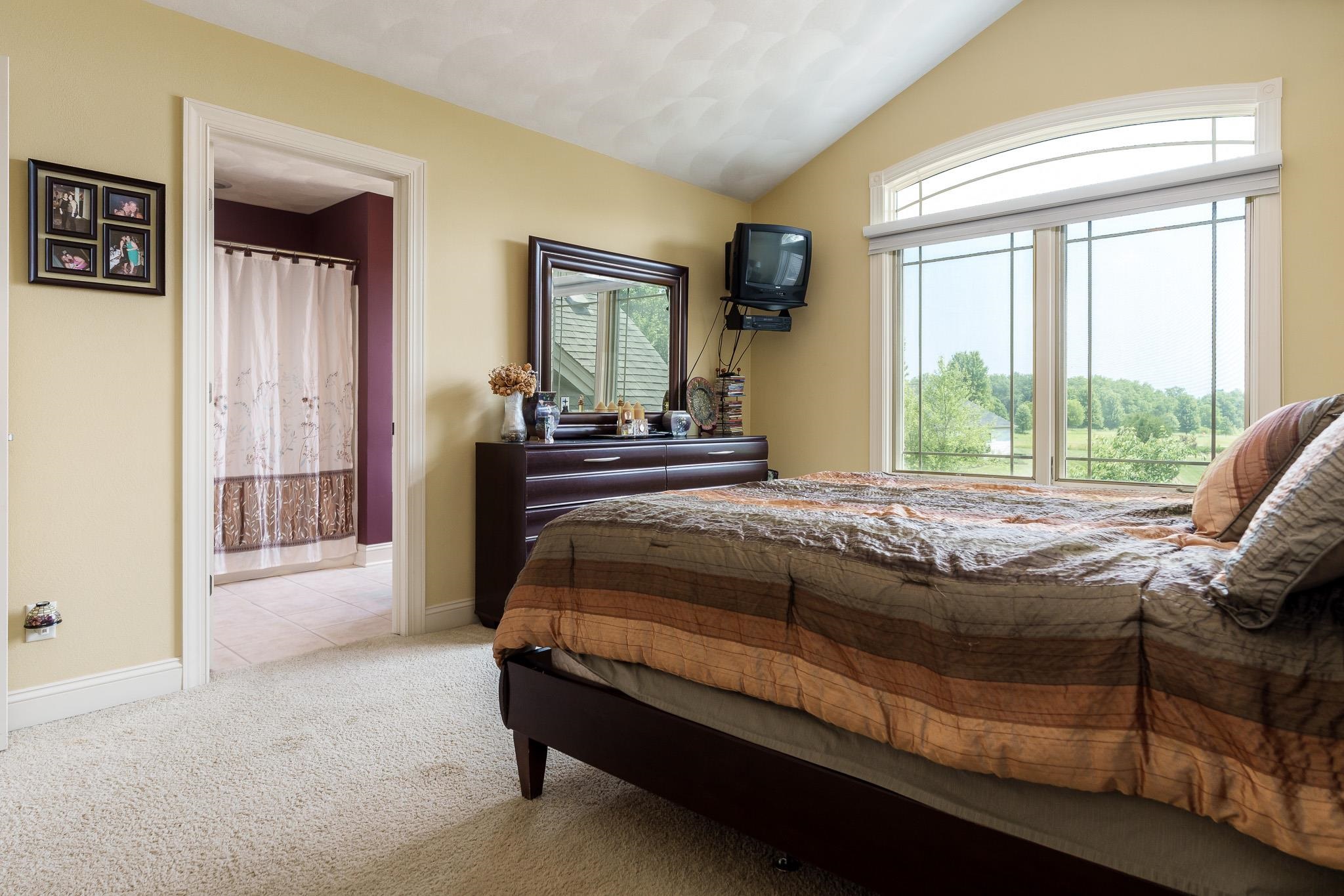 Poplar Grove, Illinois 61065, United States, 4 Bedrooms Bedrooms, ,5 BathroomsBathrooms,Residential,Active,185700