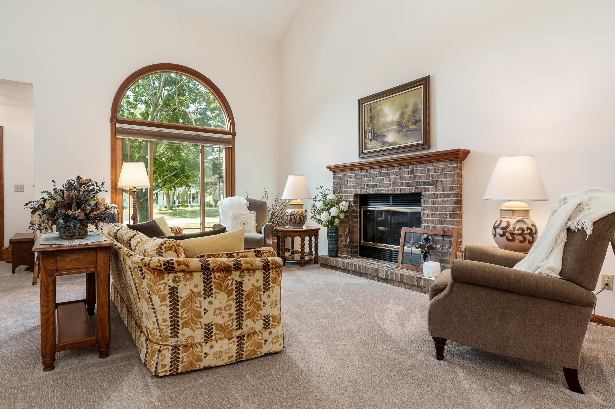 Rockton, Illinois 61072, United States, 3 Bedrooms Bedrooms, ,3 BathroomsBathrooms,Residential,Pending,46512