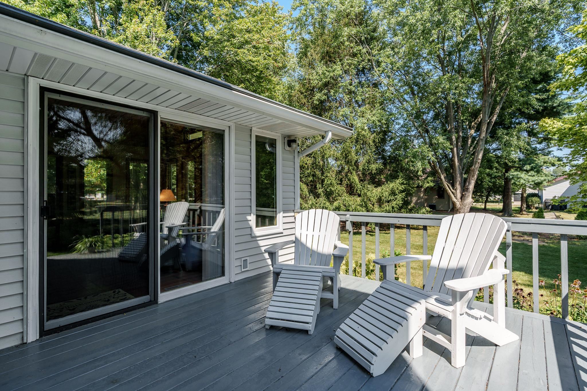 Rockton, Illinois 61072, United States, 3 Bedrooms Bedrooms, ,3 BathroomsBathrooms,Residential,Pending,46512