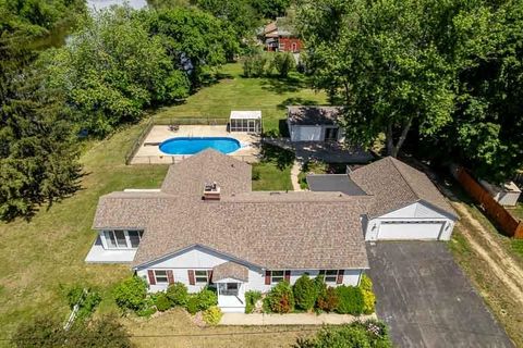 Homes For Sale - 215 Shore Lane<br/> ROCKTON, IL 61072