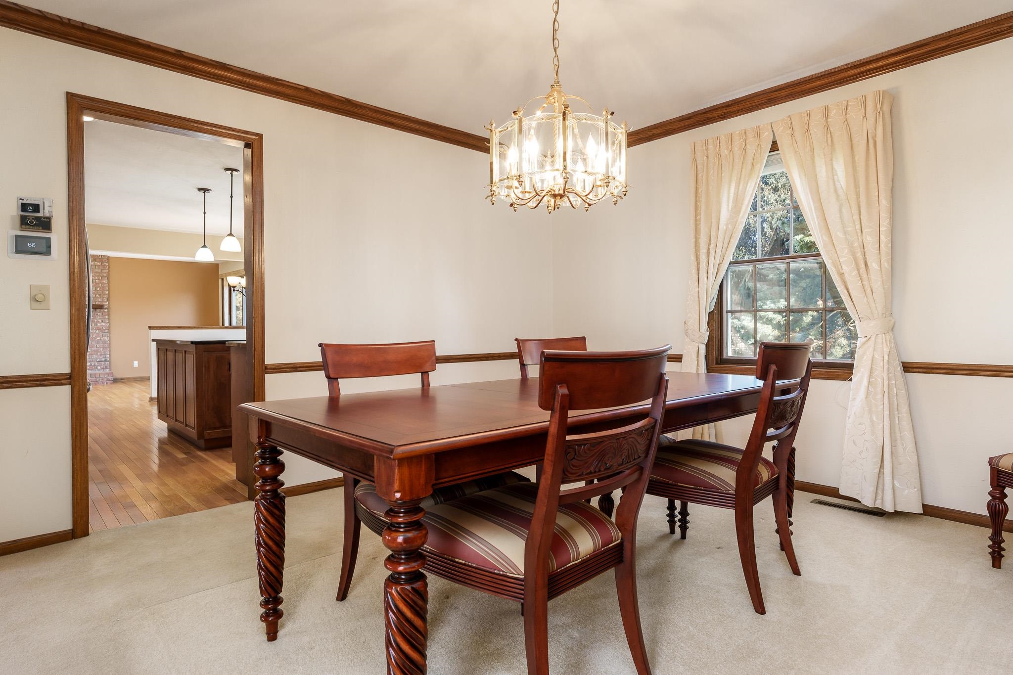 Rockford, Illinois 61114, United States, 4 Bedrooms Bedrooms, ,3 BathroomsBathrooms,Residential,Pending,14659