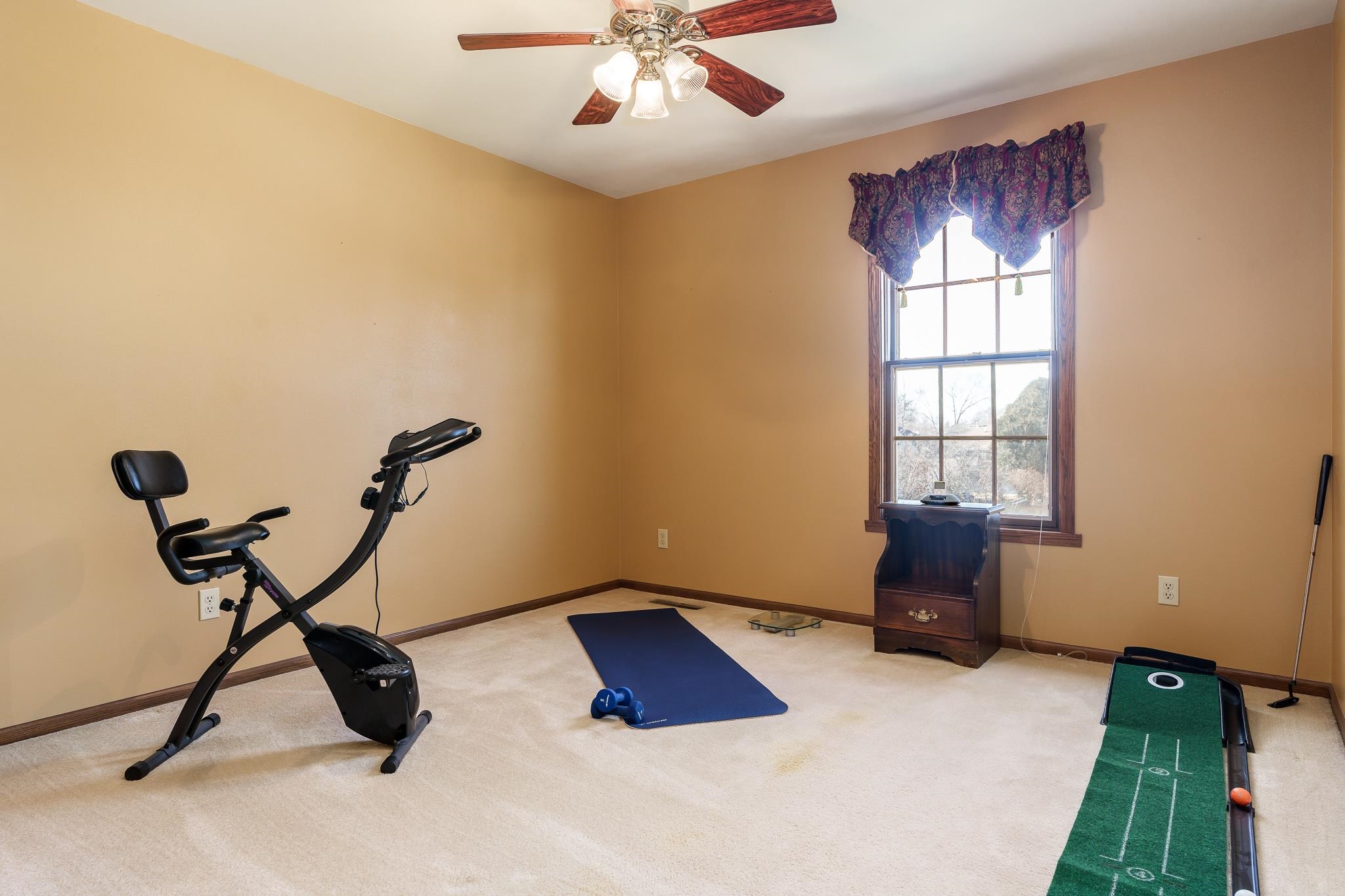 Rockford, Illinois 61114, United States, 4 Bedrooms Bedrooms, ,3 BathroomsBathrooms,Residential,Pending,14659