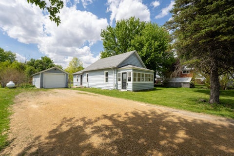 Homes For Sale - 106 N School Street<br/> CHANA, IL 61015