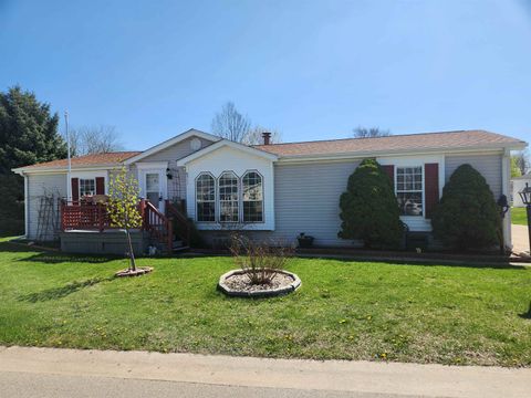 Homes For Sale - 8511 Fig Tree Lane<br/> ROSCOE, IL 61073