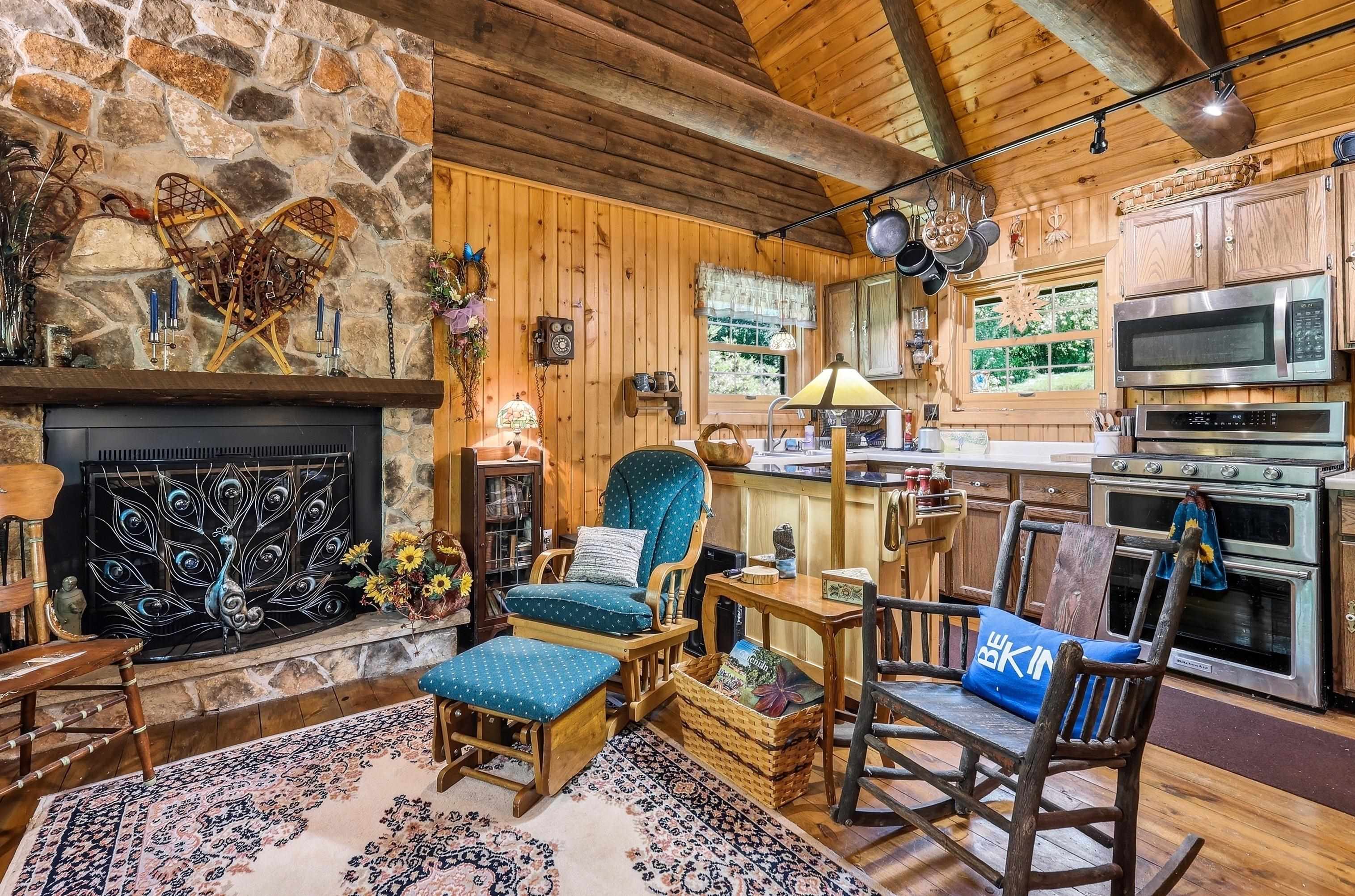 9 Copperwood Gap