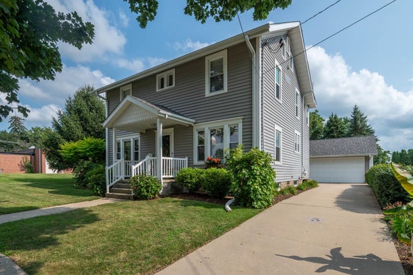 5 E LINCOLN ST, MOUNT MORRIS, IL 61054 - Image cfa3c4c38fa9436e8cf874f8fc776689/2695320308