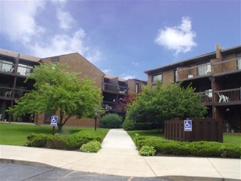 Condo For Sale - 2929 Sunnyside Drive #307a Dr<br/> Winnebago County, ROCKFORD, IL 61114