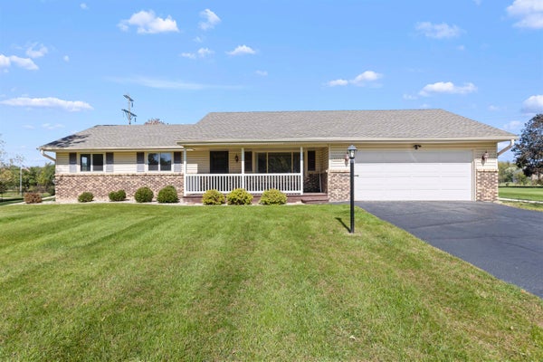 4385 SAINT MALO RD, ROCKFORD, IL 61101 - Image d024eee6e131fbd396cf2ac81a18d413/1762344485