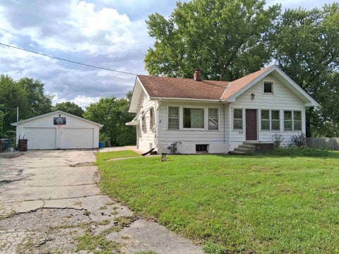 Homes For Sale - 219 Vincent Avenue<br/> ROCKFORD, IL 61102