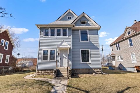 Multifamily For Sale - 1611 S 4th Street<br/> ROCKFORD, IL 61104