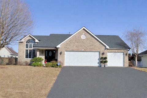 Homes For Sale - 1865 Grandchester Place<br/> ROCKFORD, IL 61107