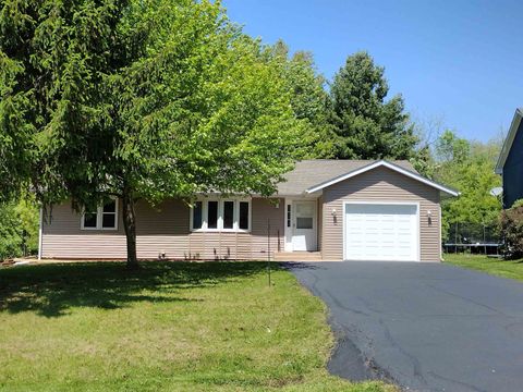 Homes For Sale - 216 NE Bounty Drive<br/> Boone County, POPLAR GROVE, IL 61065
