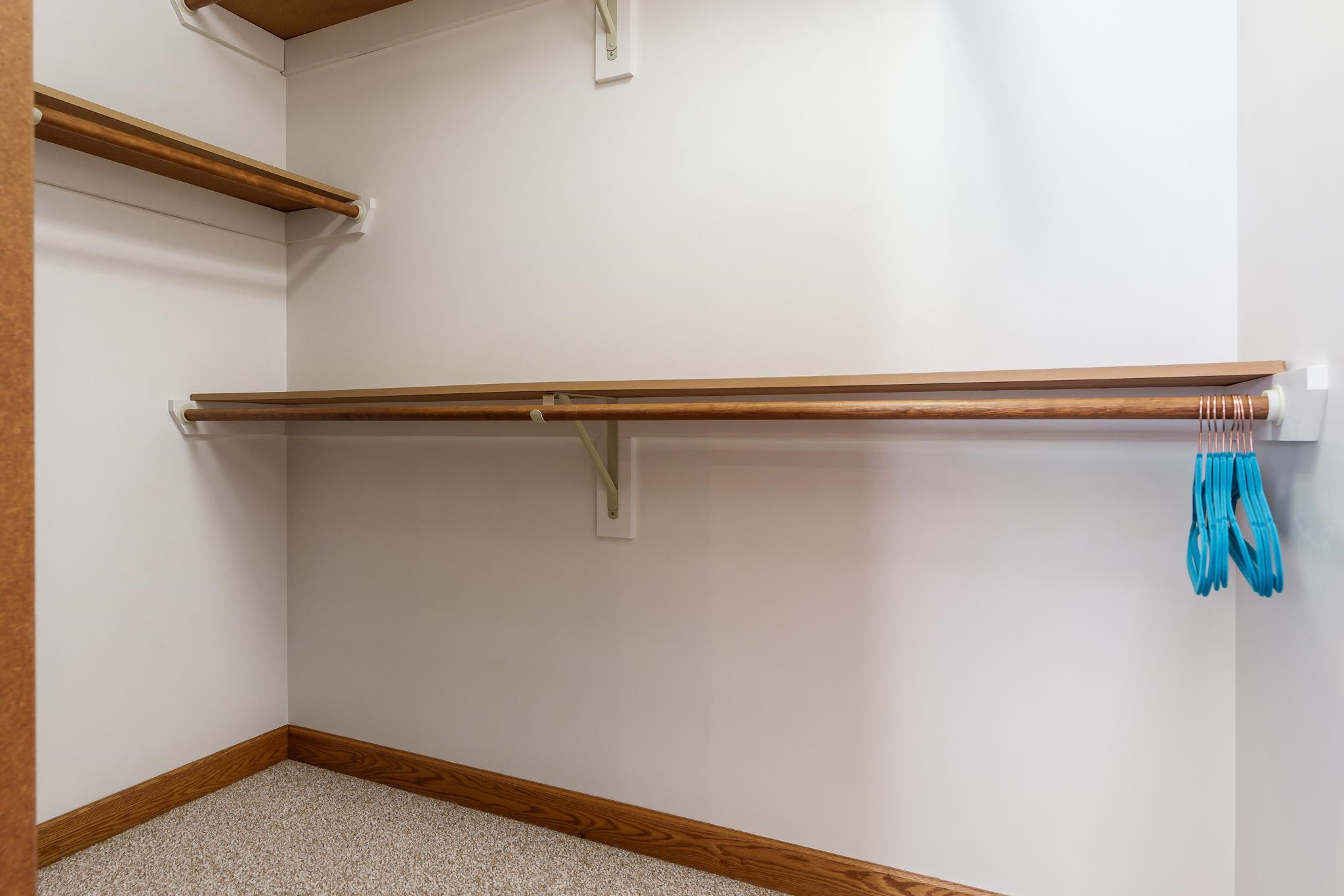 Rockford, Illinois 61114, United States, 4 Bedrooms Bedrooms, ,3 BathroomsBathrooms,Residential,Pending,37740