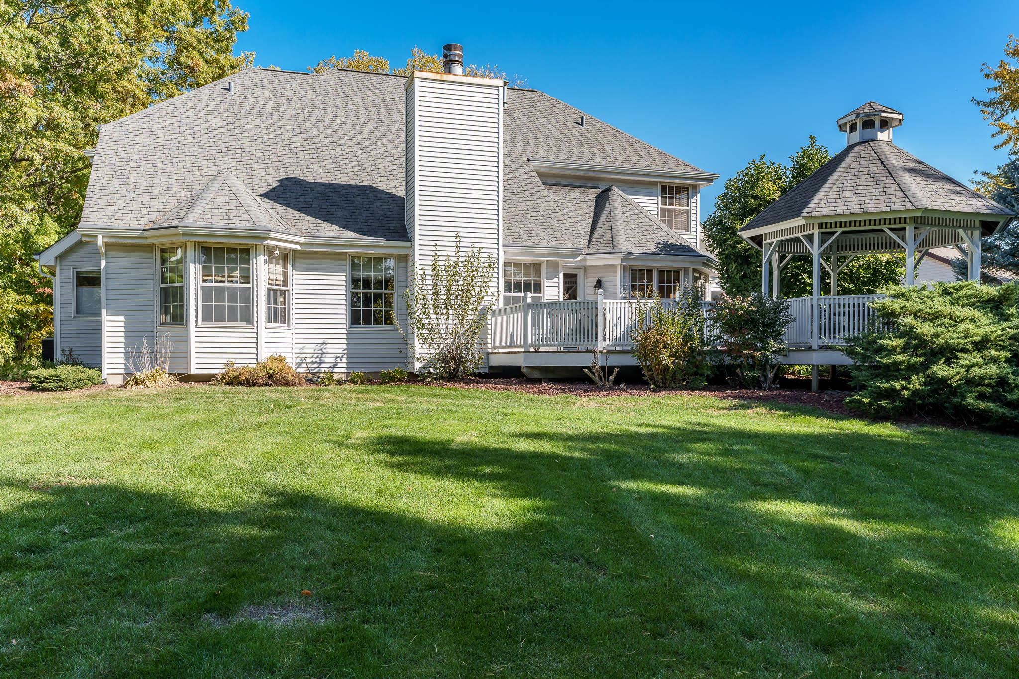 Rockford, Illinois 61114, United States, 4 Bedrooms Bedrooms, ,3 BathroomsBathrooms,Residential,Pending,37740