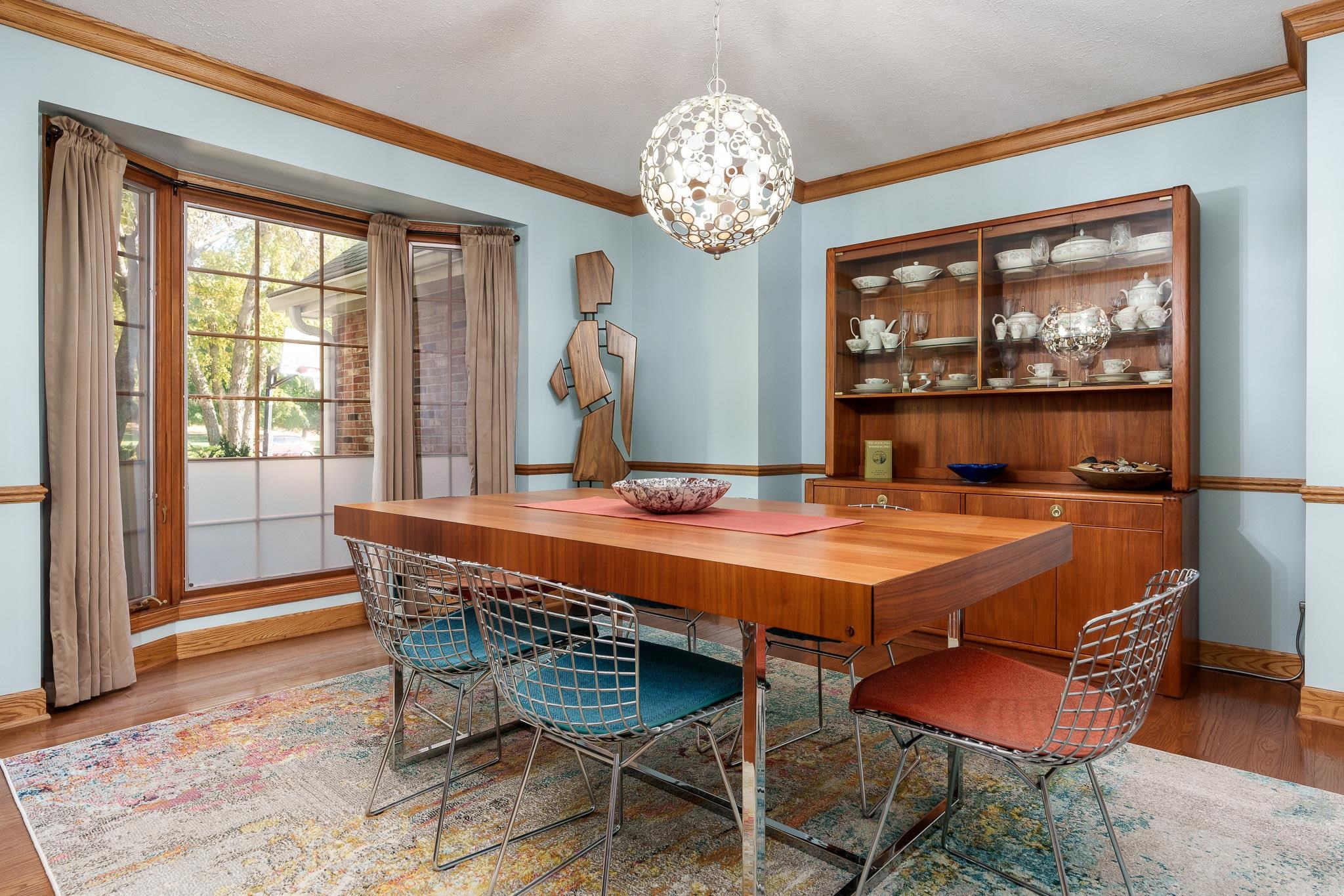 Rockford, Illinois 61114, United States, 4 Bedrooms Bedrooms, ,3 BathroomsBathrooms,Residential,Pending,37740