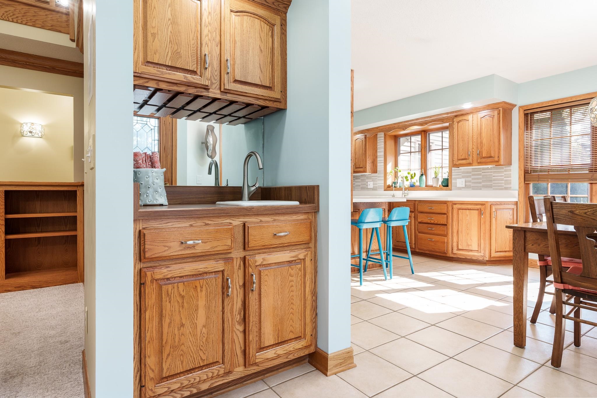 Rockford, Illinois 61114, United States, 4 Bedrooms Bedrooms, ,3 BathroomsBathrooms,Residential,Pending,37740