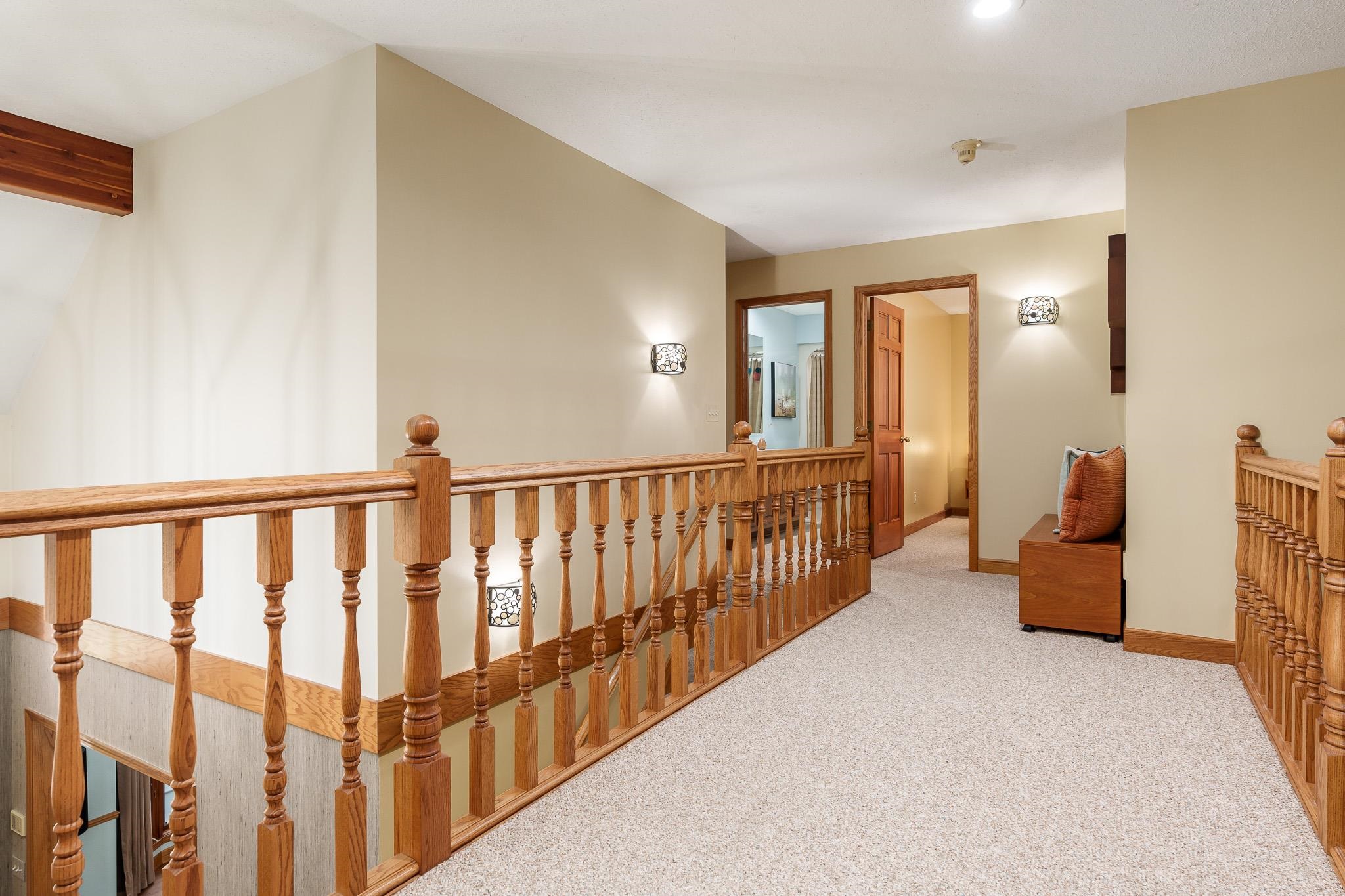 Rockford, Illinois 61114, United States, 4 Bedrooms Bedrooms, ,3 BathroomsBathrooms,Residential,Pending,37740