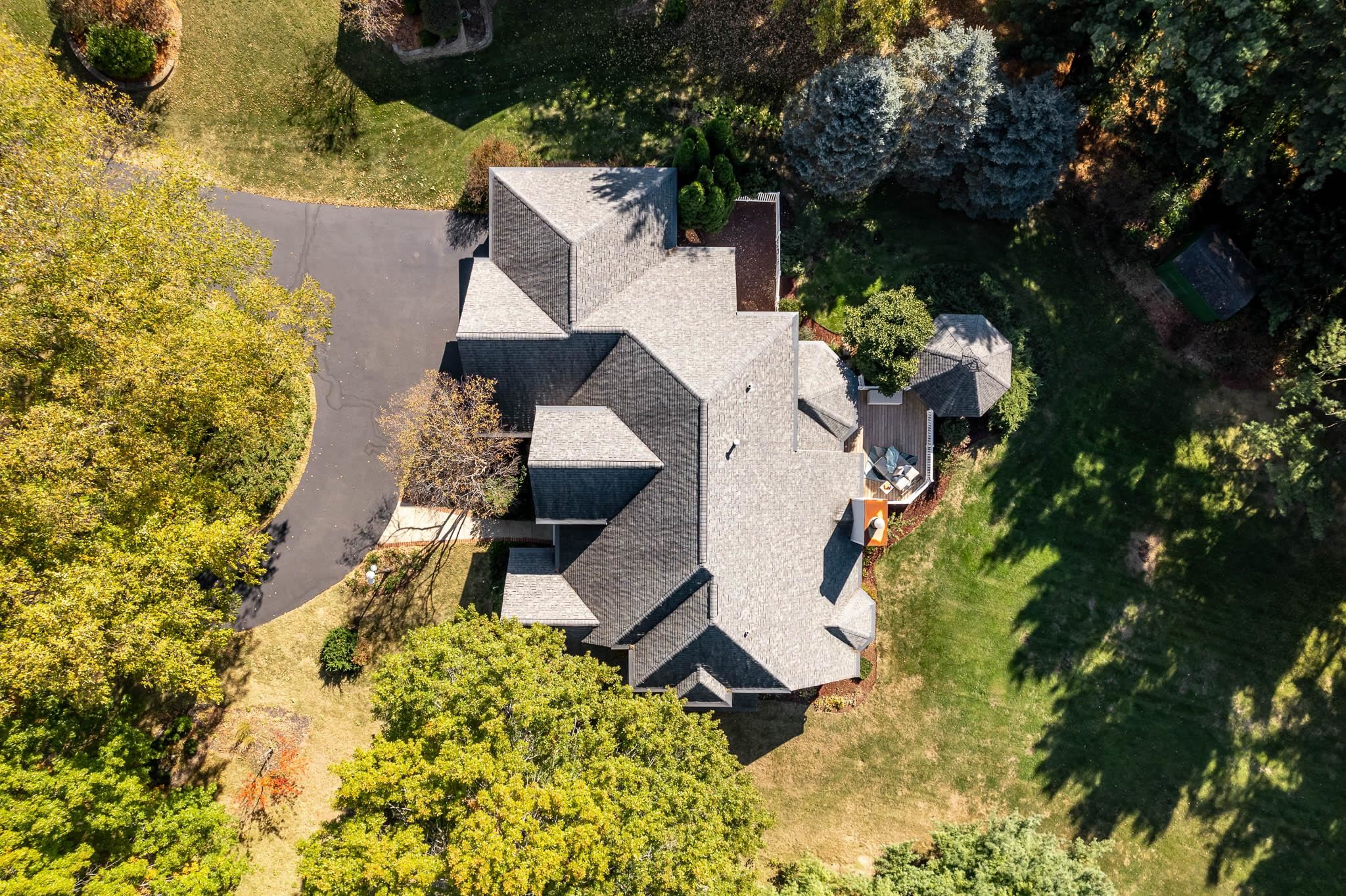 Rockford, Illinois 61114, United States, 4 Bedrooms Bedrooms, ,3 BathroomsBathrooms,Residential,Pending,37740