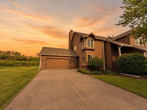Condo For Sale - 4155 Split Leaf Drive<br/> LOVES PARK, IL 61111