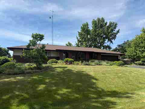 Homes For Sale - 6161 Cathedral Court<br/> ROCKFORD, IL 61109