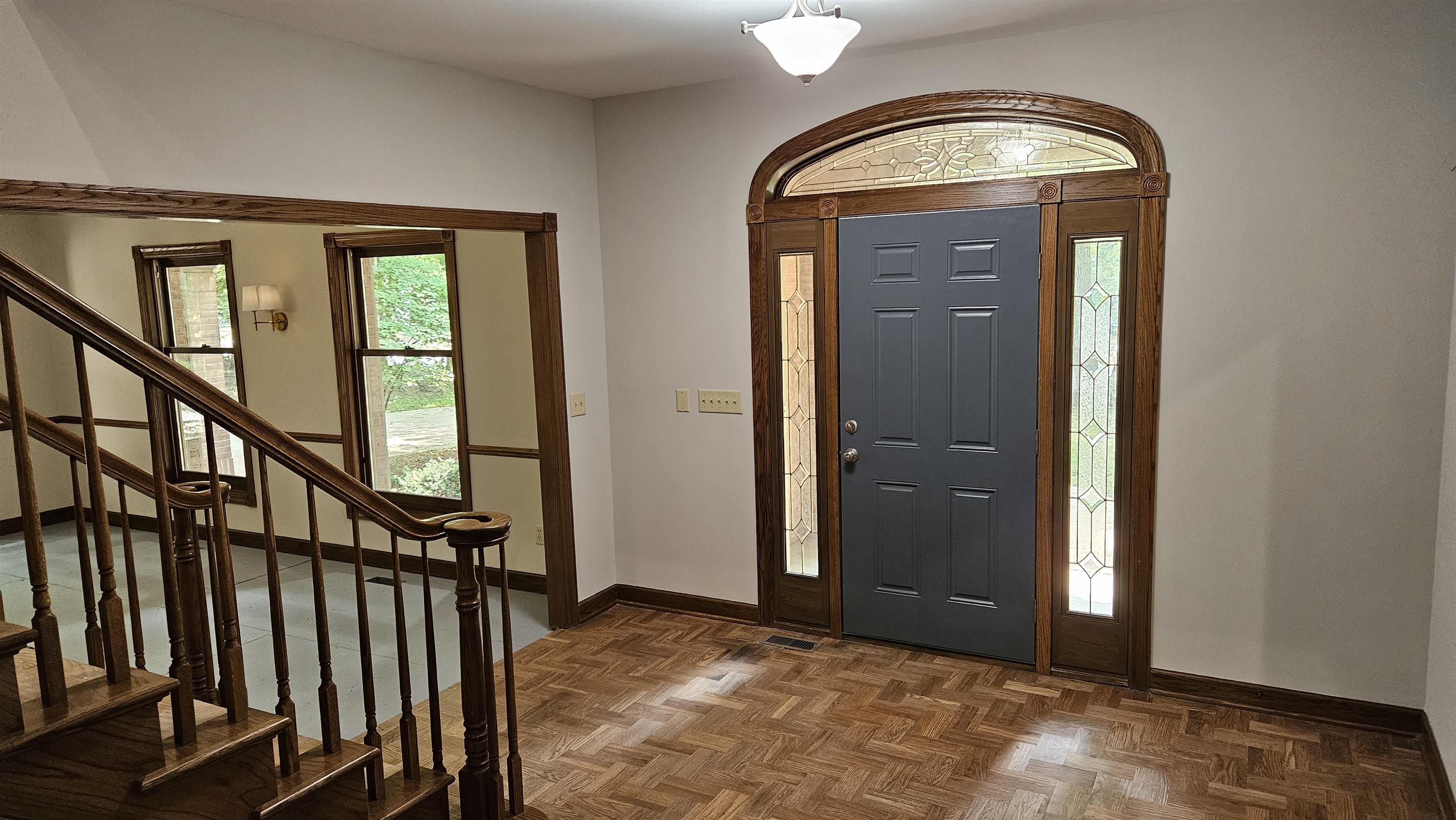 Rockford, Illinois 61107, United States, 5 Bedrooms Bedrooms, ,4 BathroomsBathrooms,Residential,Active,72366