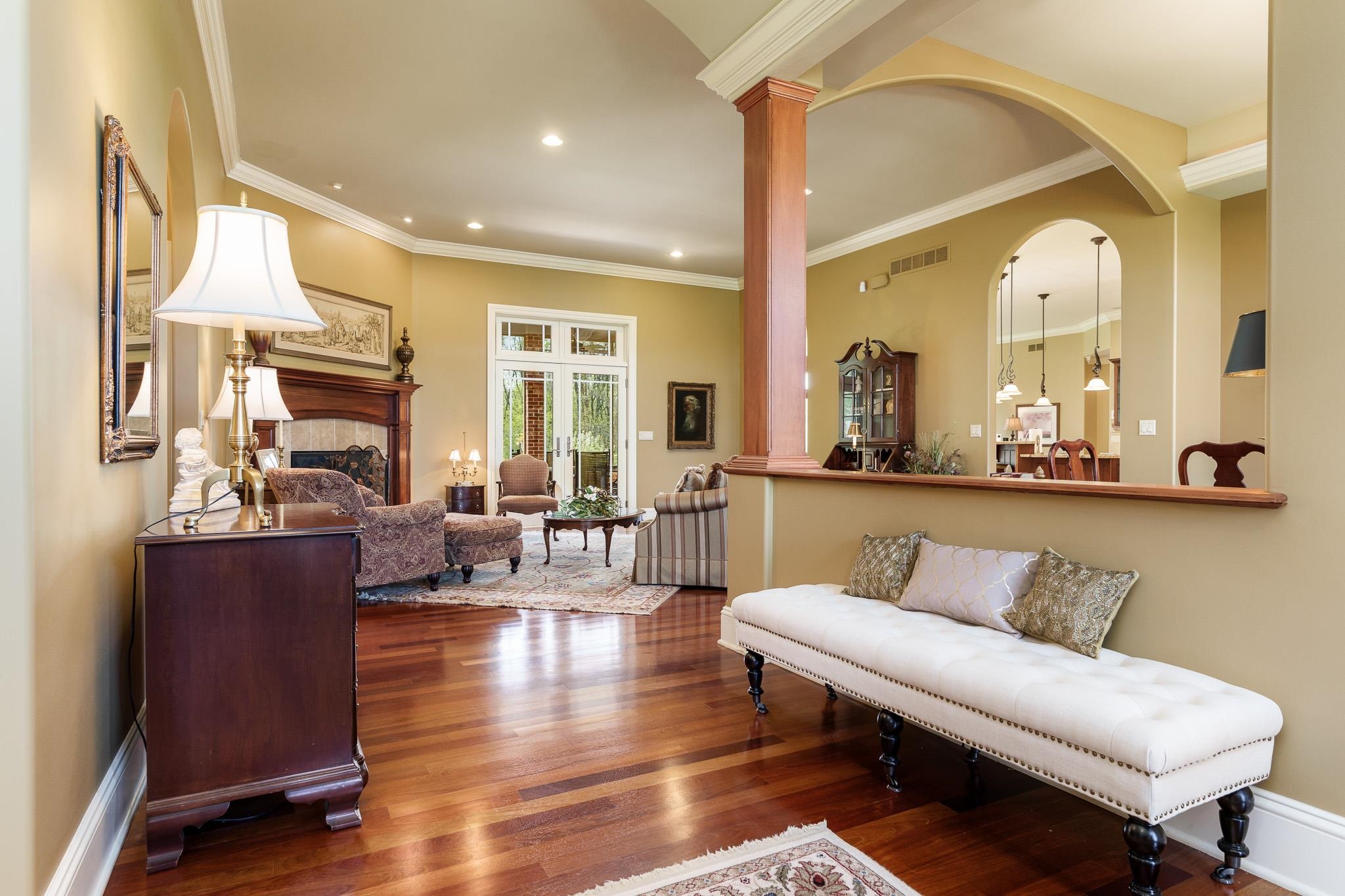 Belvidere, Illinois 61008, United States, 5 Bedrooms Bedrooms, ,4 BathroomsBathrooms,Residential,Active,129659