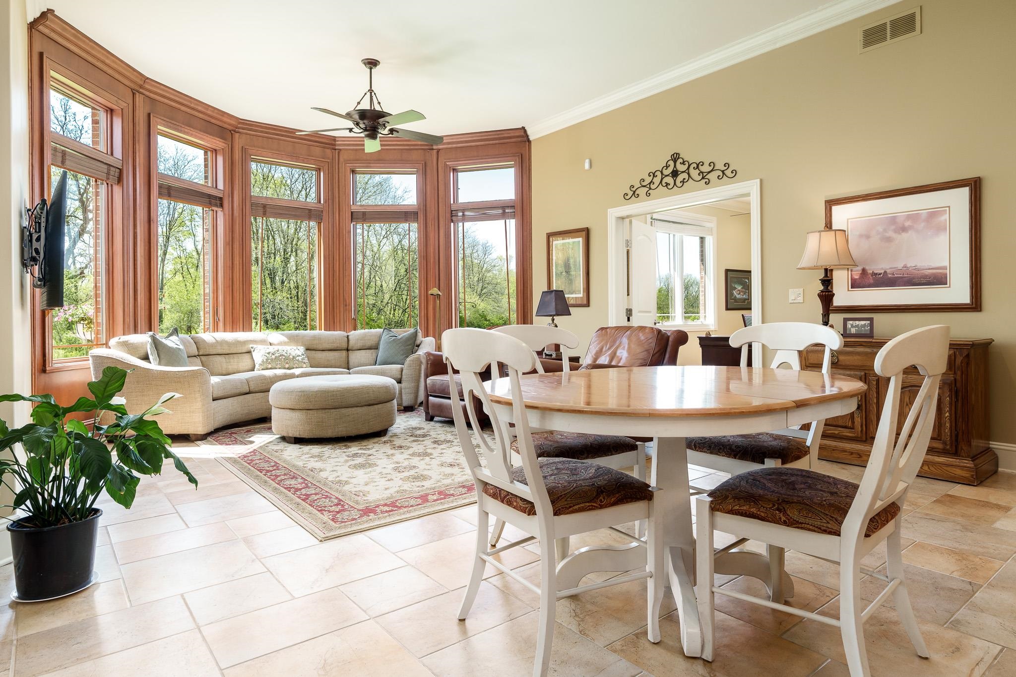 Belvidere, Illinois 61008, United States, 5 Bedrooms Bedrooms, ,4 BathroomsBathrooms,Residential,Active,129659